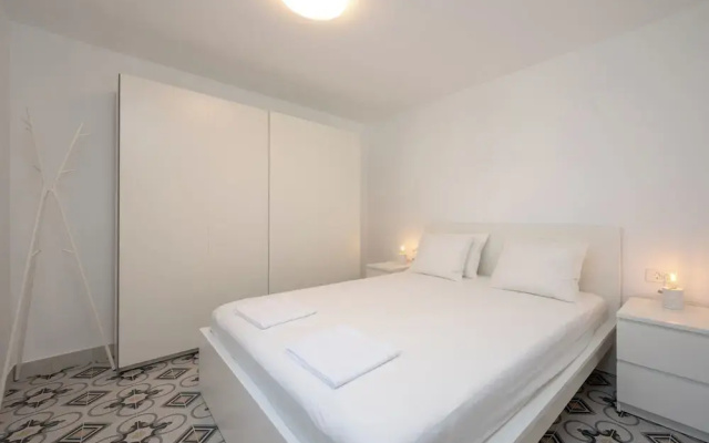 Beachfront apartments Nincevic