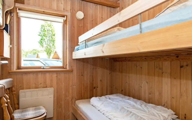 6 Person Holiday Home in Hovborg