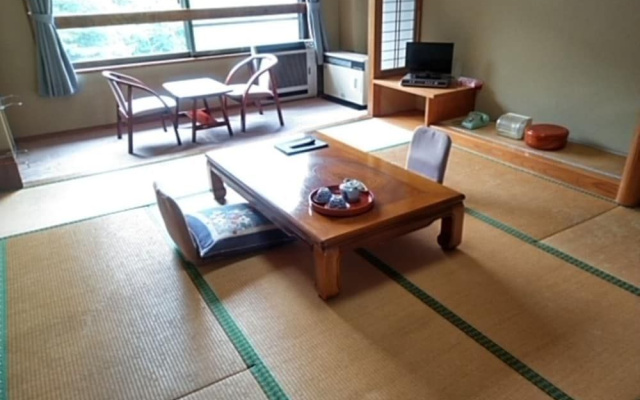 Komagane Onsen Hotel