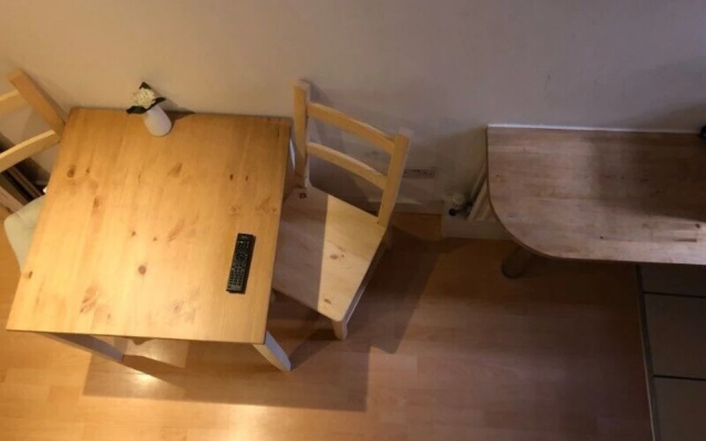 HFS Studio Next To Hydepark L9