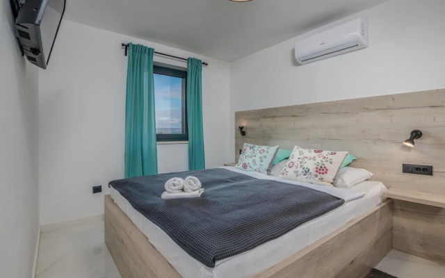 Beautiful Apartment in Punat With Wifi and 2 Bedrooms