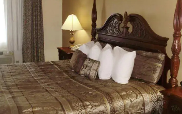 Comfort Inn & Suites Nashville Near Tanger Outlets I-24 Antioch