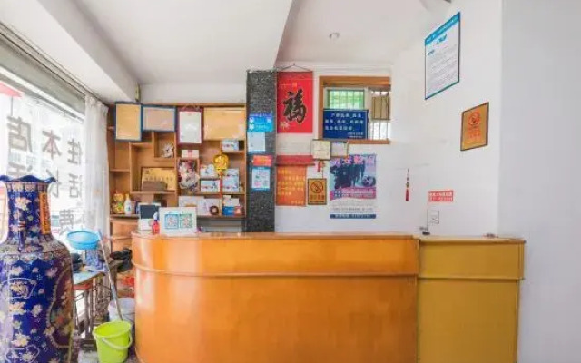 Yueqing Yanwen Hotel