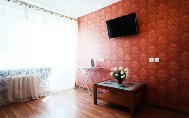 Apartments na Mira 80A