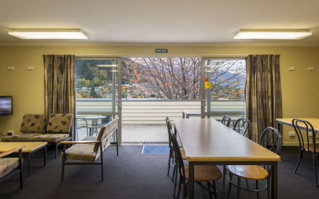 Pinewood Queenstown