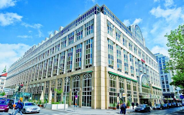 Vienna Marriott Hotel вид на фасад