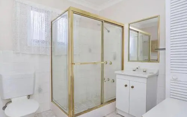 Toowoon Bay Beachside Unit, Unit 4