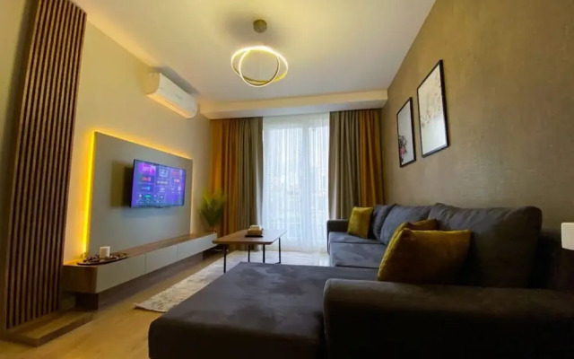 Exclusive 2 1 Apartment 2 Bathrooms - Core Living
