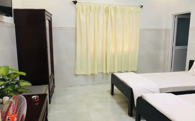 Le Giang Hotel