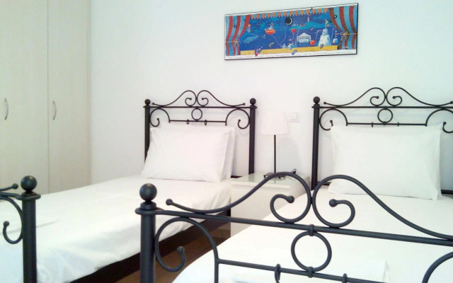 Luxury Family Apartment - Pool, Seaview, 200m Beach