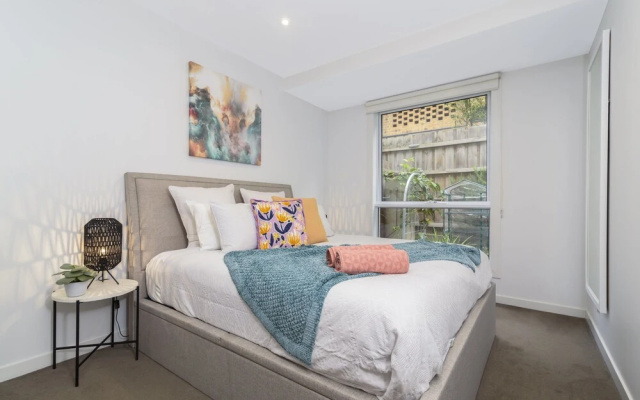 Convenience and Luxurios Comfort in Carnegie