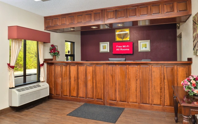 Red Roof Inn Cartersville–Emerson/LakePoint North