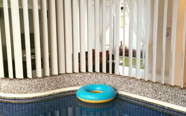Rafflesia Villa