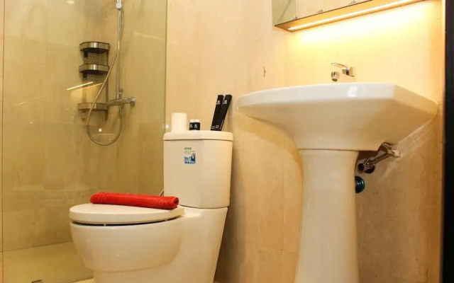 Stunning And Comfy 2Br + Study Room At Sudirman Suites Apartment