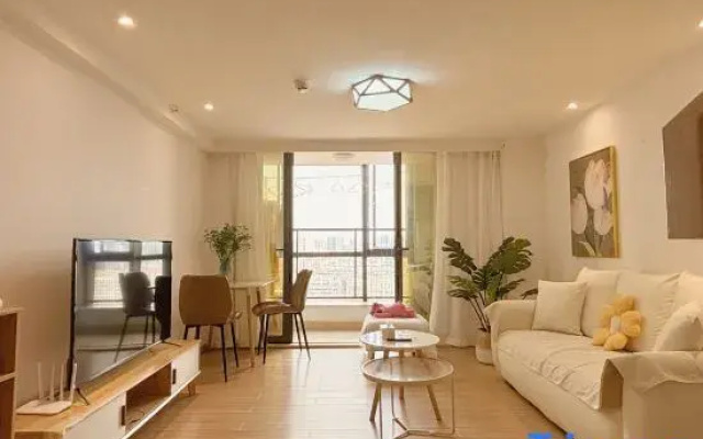 Kunming Miaojiang Apartment (Hailun Center)