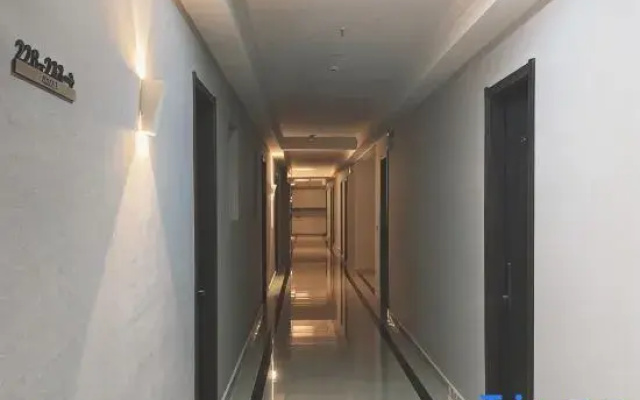North Rim No.1 Hotel (Holland Huahai Branch)