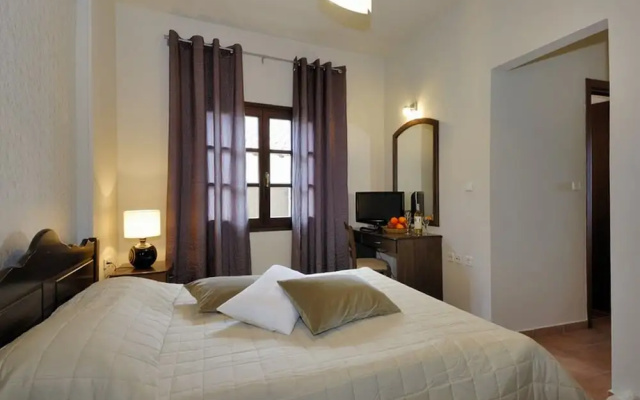 Enalion Hotel