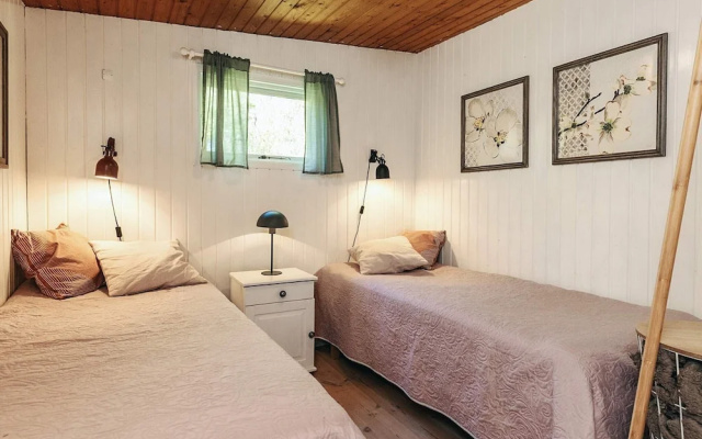 6 Person Holiday Home in Dannemare