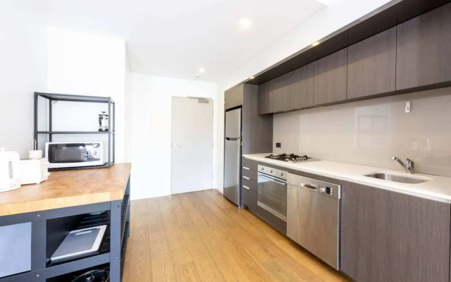Cozy 1bed Unit in Leafy Carlton - 10 Mins From CBD