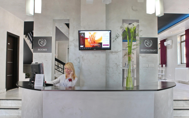 Side One Design Hotel
