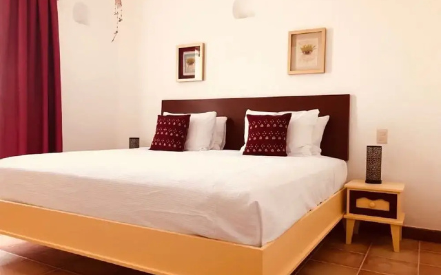 La Armonia Suites