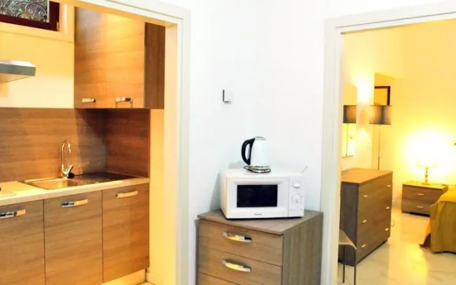 New Venice Apartments