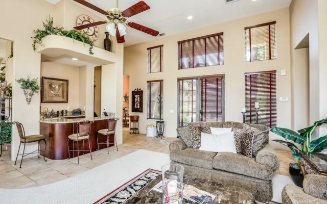 Golf View Drive - 4 Br Home