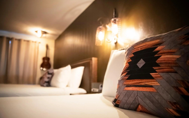 Campfire Hotel