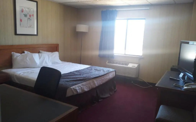 Travel Inn & Suites