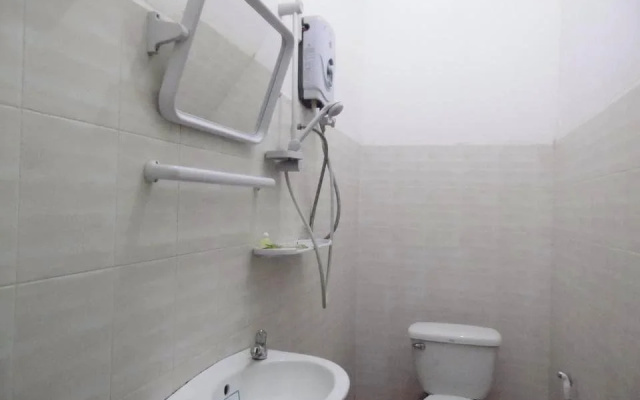 Sengalee Hotel