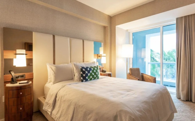Charming Beachfront Condo With Large Balcony