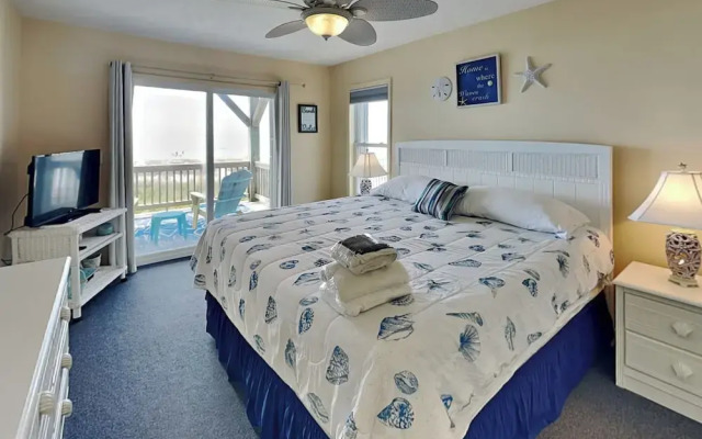 Twin Palms by Topsail Realty