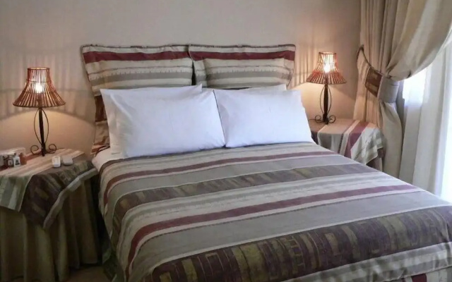 Emoyeni Lodge