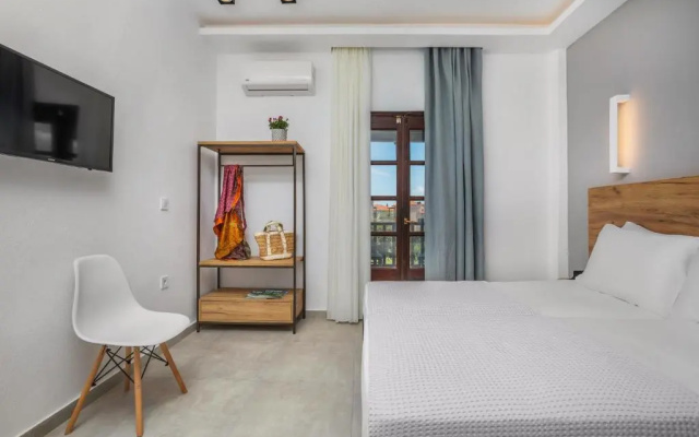 Eleon Suites & Apartments