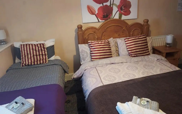 My Adam Hotel