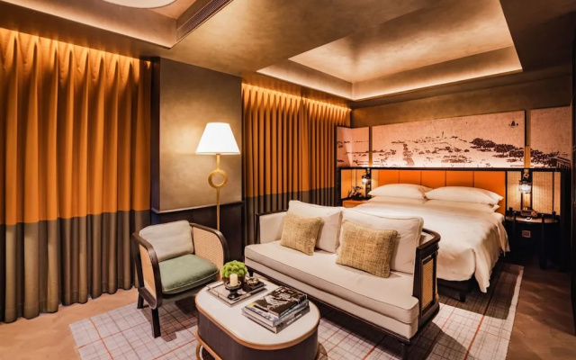 Hotel Central
