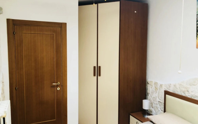 C.B.Guesthouse