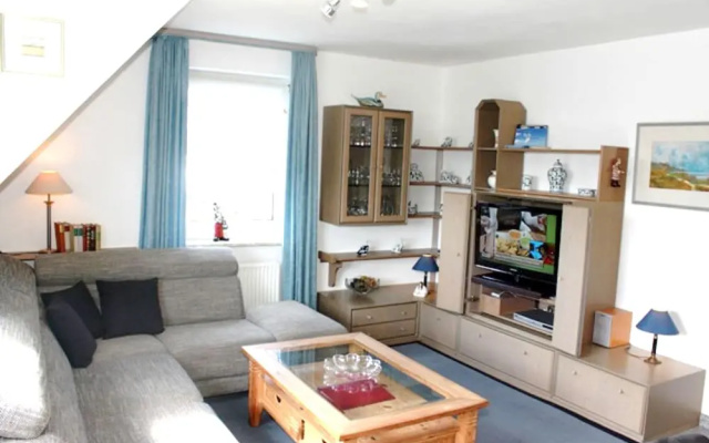 Apartment With 2 Bedrooms in Westerland-sylt, With Furnished Garden an