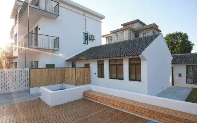 Jiuyi Homestay (Xinhe Yihua)