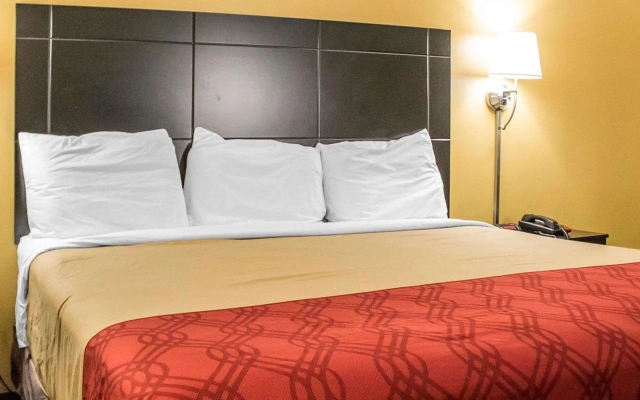 Econo Lodge Columbus West
