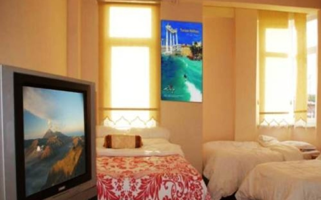 Indo Hotel