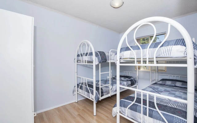 Shoal Court, Unit 04/7 Lillian Street