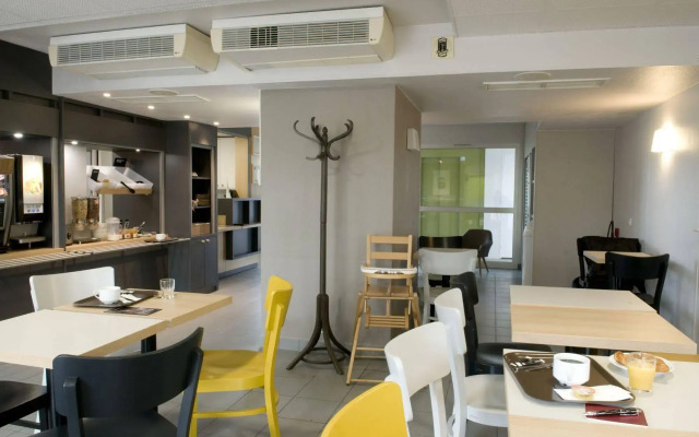 B&B HOTEL Amiens Longueau