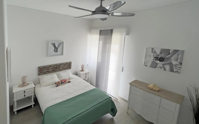 Faro Casa AL Reis by Homing
