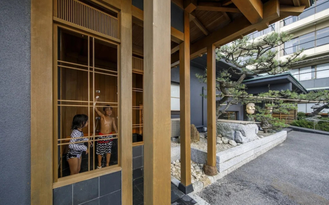 Wakamatsu Chita Hot Spring Resort