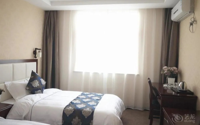 July Hotel