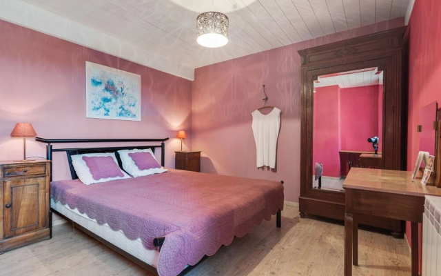 Holiday Home Saint-Beauzire near Pauillac Castle