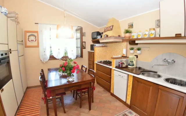 Holiday Home in Pescaglia Near Tuscan Beaches