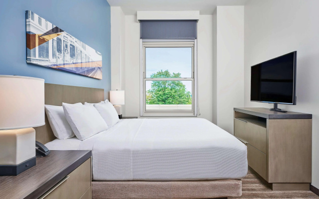 Hyatt Place Chicago Medical/University District