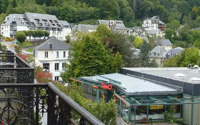 Appartement Mont-Dore, 1 pièce, 4 personnes - FR-1-608-38
